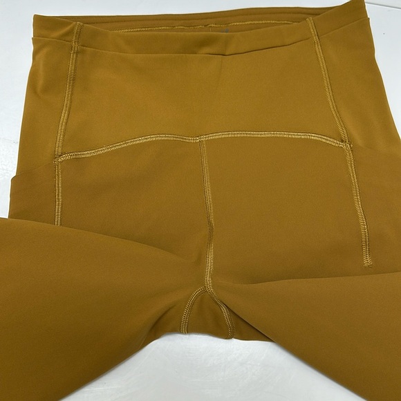 LIKE NEW! Lululemon Swift Speed High-Rise Tight 28" - Picture 14 of 16